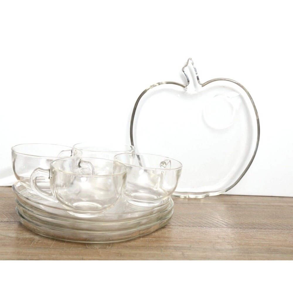 Hazel Atlas Orchard Apple Shaped Plates and Cups, 8 pc set‎